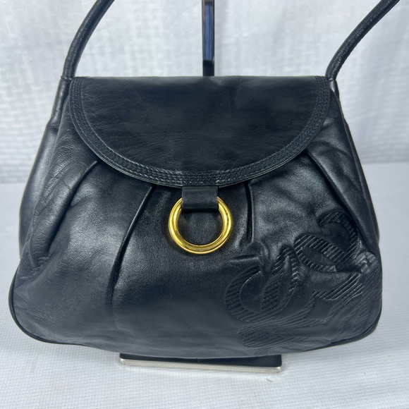 Vintage Loewe Black Leather Shoulder Bag with Embossed Anagram & Gold Ring - Picture 2 of 12